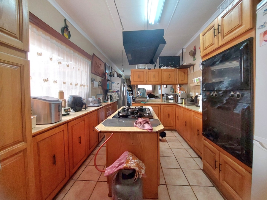 4 Bedroom Property for Sale in Elandsrand North West